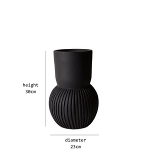 marcelle vessel - black