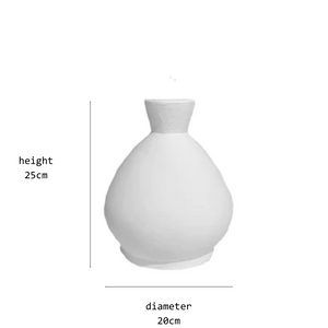 forme vase large white