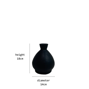 forme vase small black
