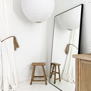 leaner mirror - black rounded edge