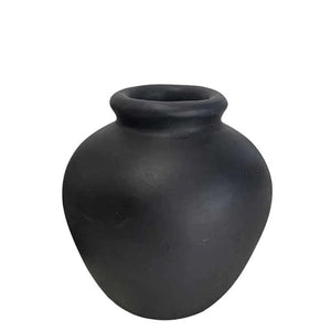studio pot black