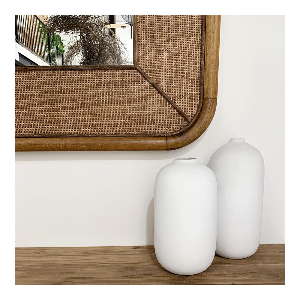 taro vase white large