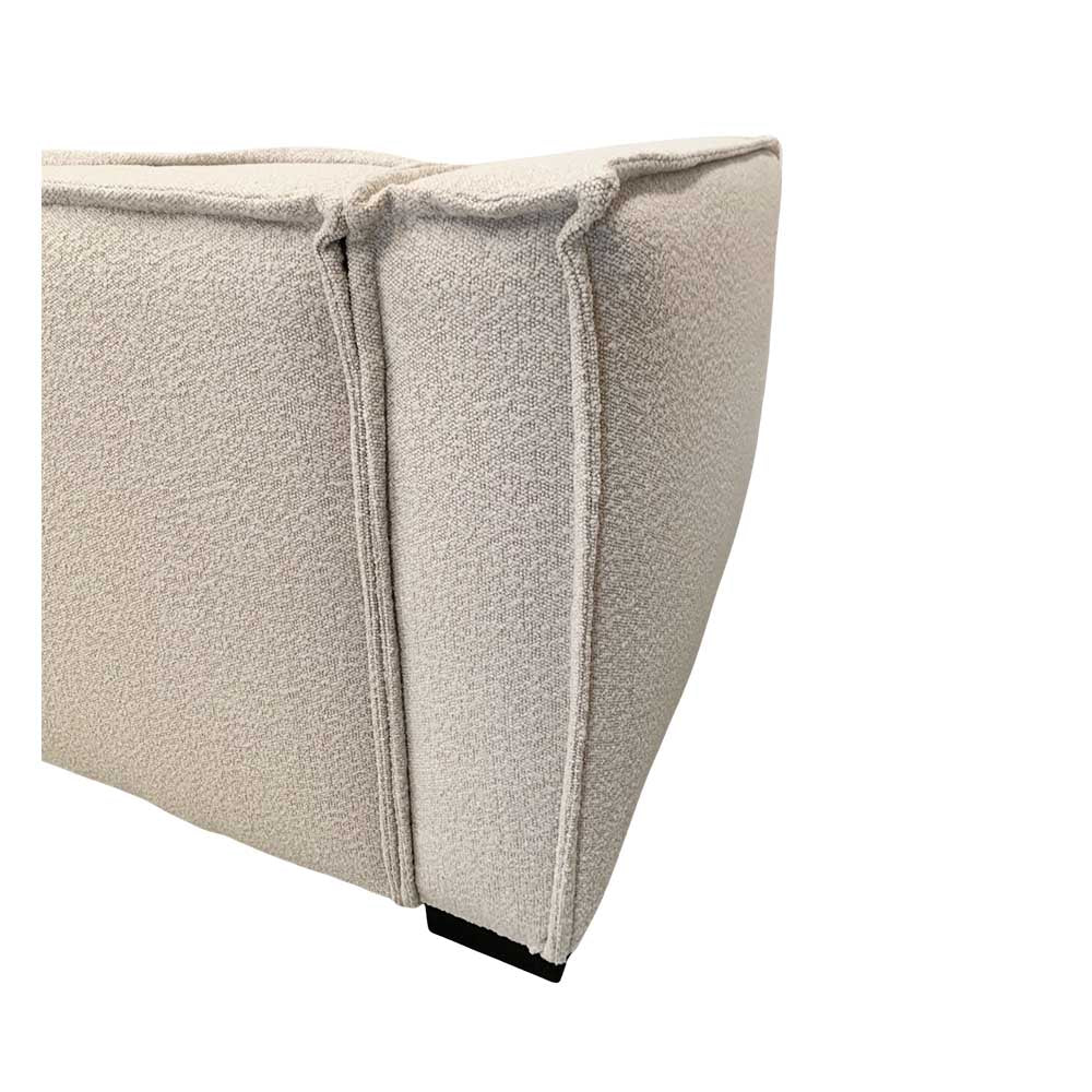 lola loveseat boucle